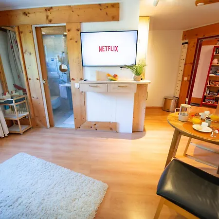 Clouds Alpin Luxury Cozy And Pool Apartment